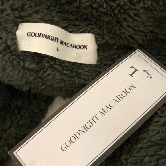 Goodnight Macaroon Fleece Jacket - Picture 4 of 4